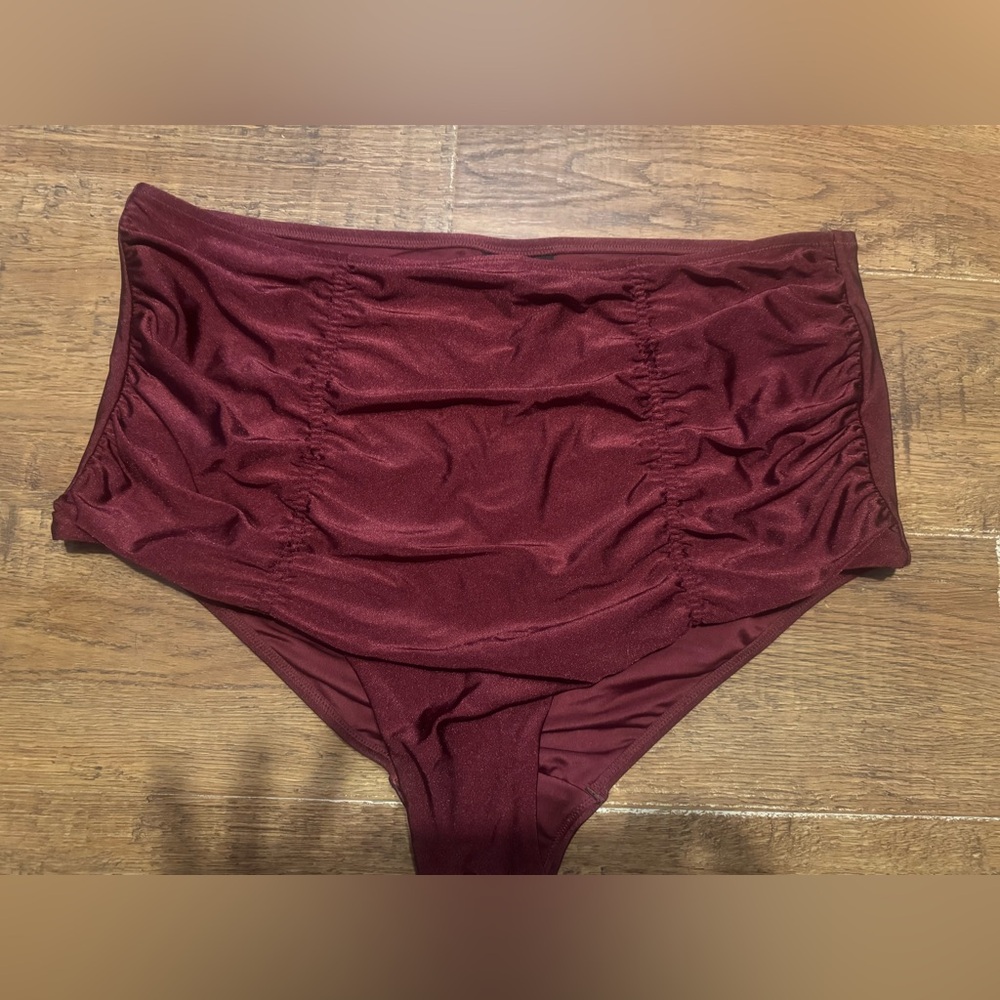 City chic M (18) 2X high waisted bikini bottoms NEW burgundy